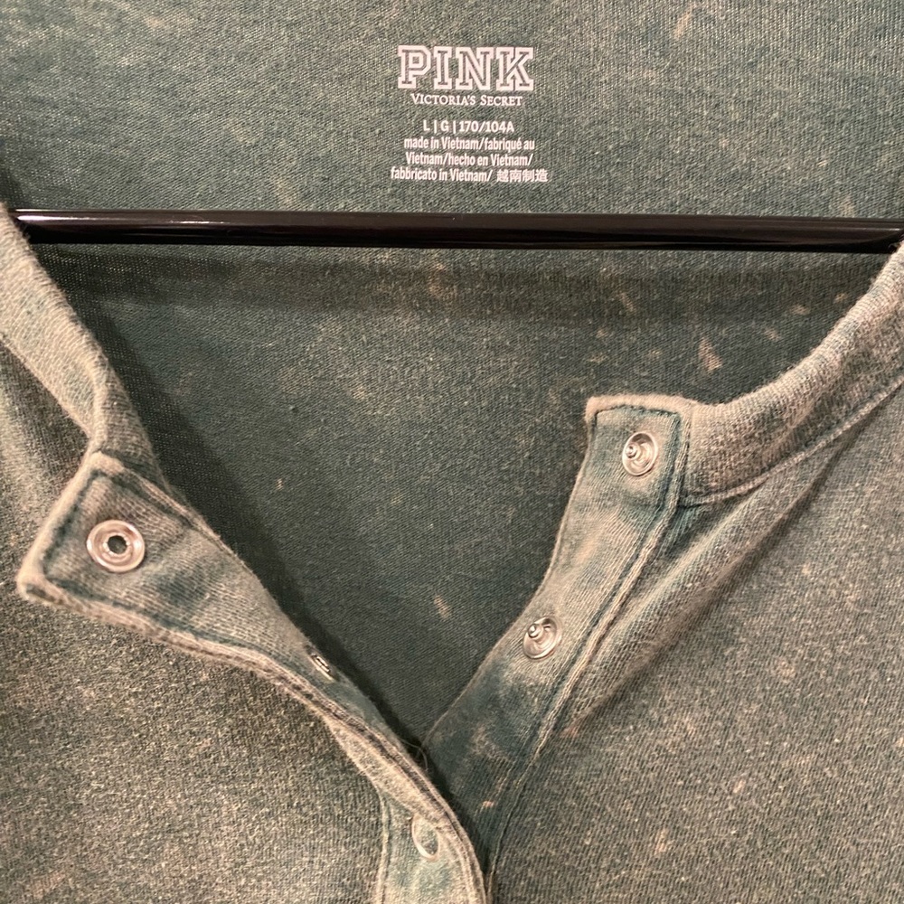 PINK Victoria's Secret Green Acid Wash Long Sleeve Henley Shirt - Picture 3 of 6